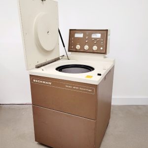 BECKMAN Model J2-21 Floor Standing Centrifuge Lab