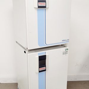 Thermo Scientific HERAcell 150i CO2 Incubator Double Stack Lab