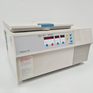 Heraeus Megafuge 1.0R Refrigerated Centrifuge With 2800RPM Rotor