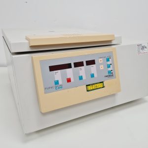 Heraeus Labofuge 400R Refrigerated Centrifuge With Swing Rotor Lab