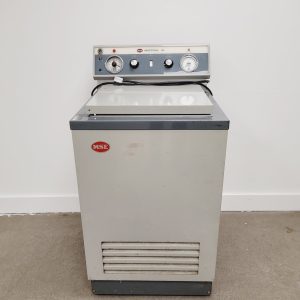 MSE Mistral 2L Floor Standing Centrifuge w/ Rotor Lab