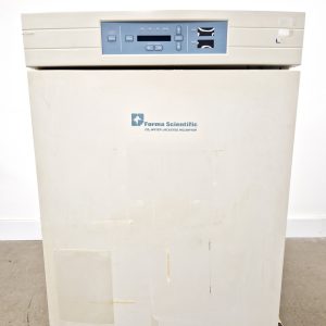 Forma Scientific CO2 Water Jacketed Incubator Model-3131 Lab