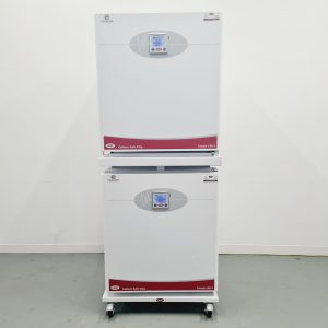 LEEC Touch 190 S Culture Safe CO2 Double Stacked Incubator Lab