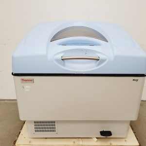 Thermo Scientific MaxQ 5000 Refrigerated Incubator Shaker SHKE5000-8CE Lab