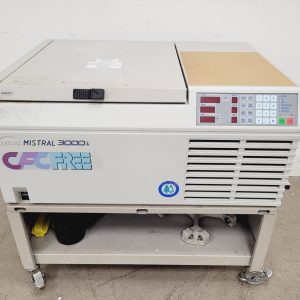 MSE Mistral 3000i Centrifuge w/ BS4402 Rotor 2500RPM