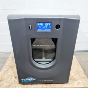 New Brunswick Innova 42R Incubator Shaker