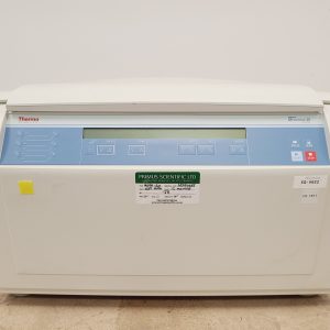 Thermo Scientific Heraeus Megafuge 40 Centrifuge w/ 75003017 Rotor 4200RPM